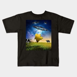 UFO Abducting Meeple, Board Gaming Alien Abduction Kids T-Shirt